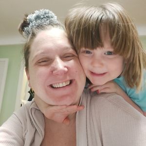 Meet your Posher, Sharon